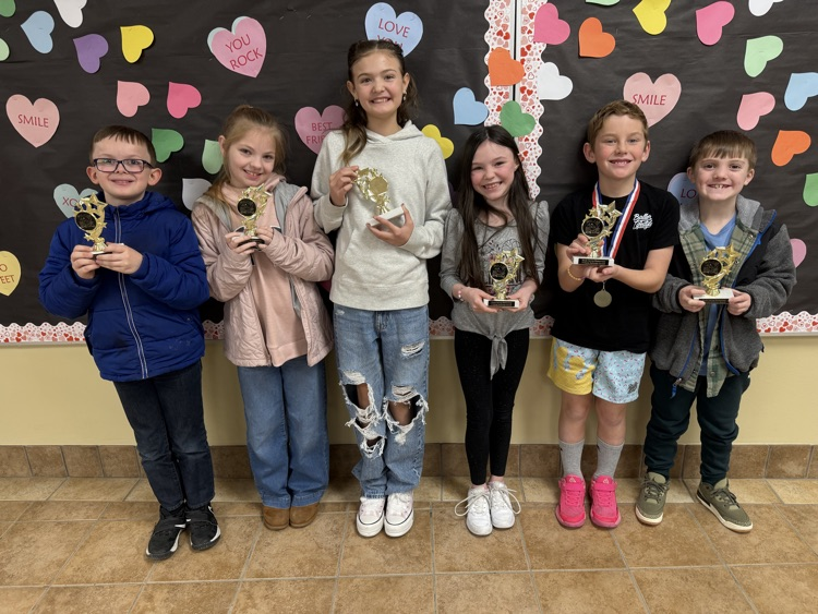 awards day at   SSES!4