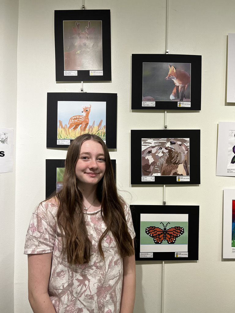 Alexis Sears 8th grade with her Otter art work
