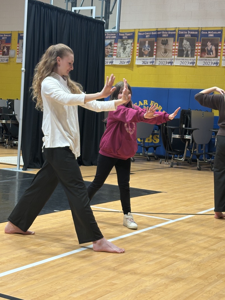 Clear Fork Student mirroring the dancers during performance. 