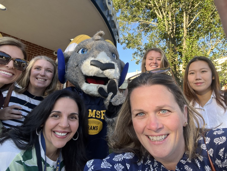 teachers with Rowdy