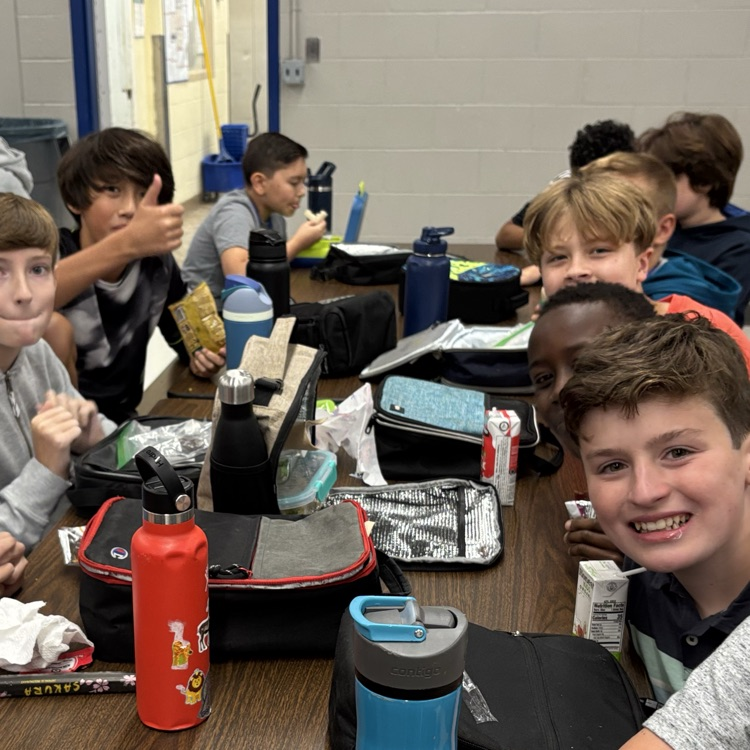 Lunch with friends was a win today for Smith 7th graders!