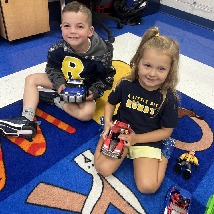 Building friendships one game at a time! Tisdale kindergarten students' first week of school was filled with smiles, fun and learning together.