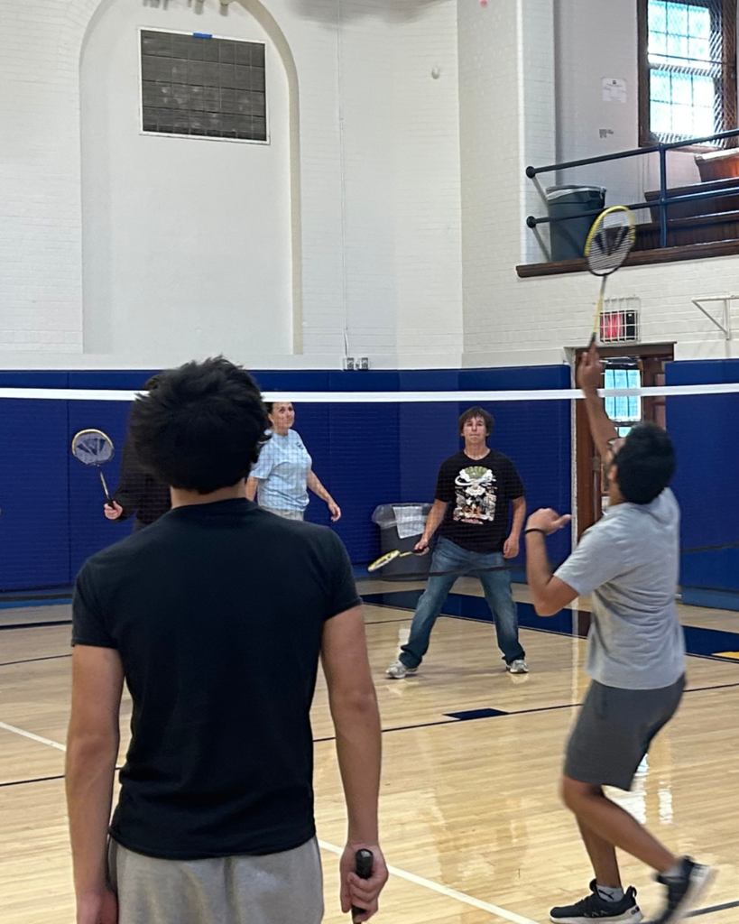 Badminton