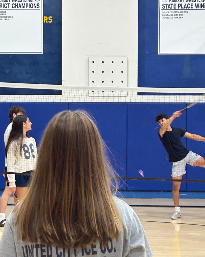 Badminton