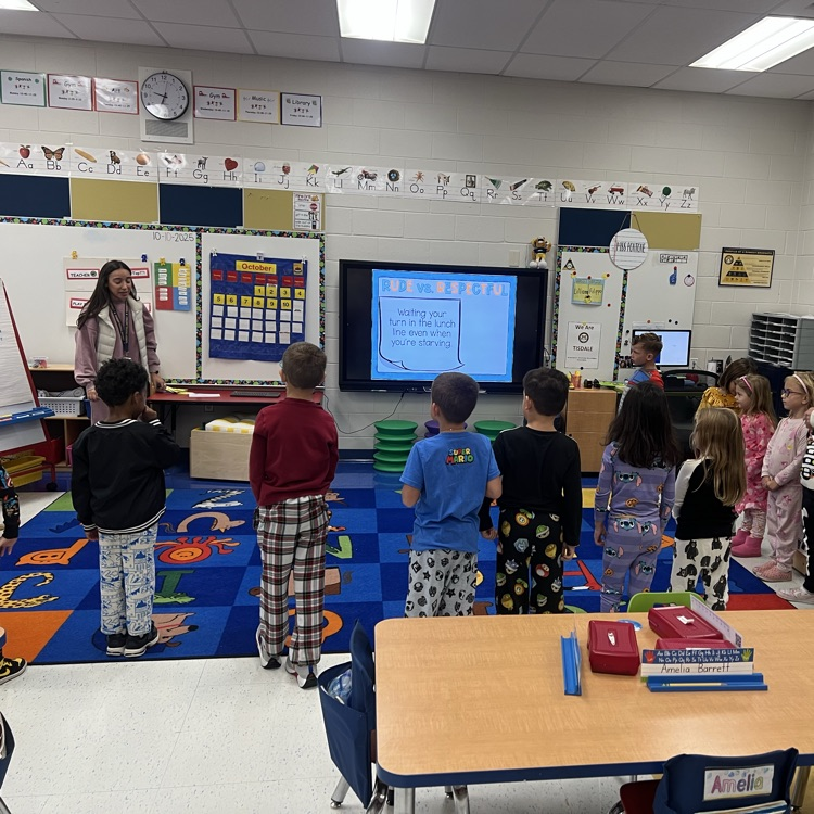 Spreading kindness one signature at a time! π Ms. Collado reminds our Tisdale students that kindness starts with us and had our kindergarten students in KP sign the Kindness Pledge to continue to promote positivity and build strong friendships!