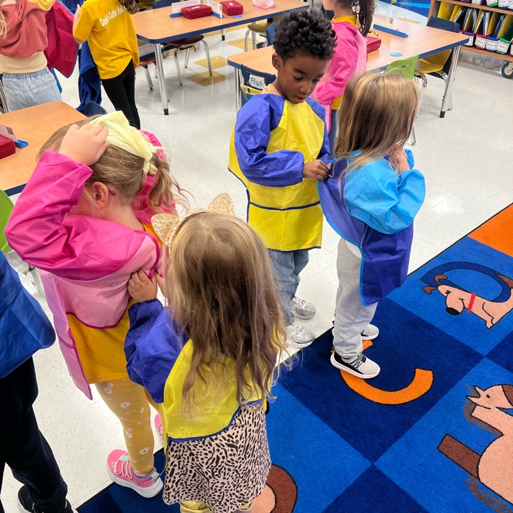Kindergarten students in KP are already demonstrating the competencies of a Ramsey Graduate! 💙💛 Our young learners show collaboration and empathy each day as they work together and lend a helping hand to one another.