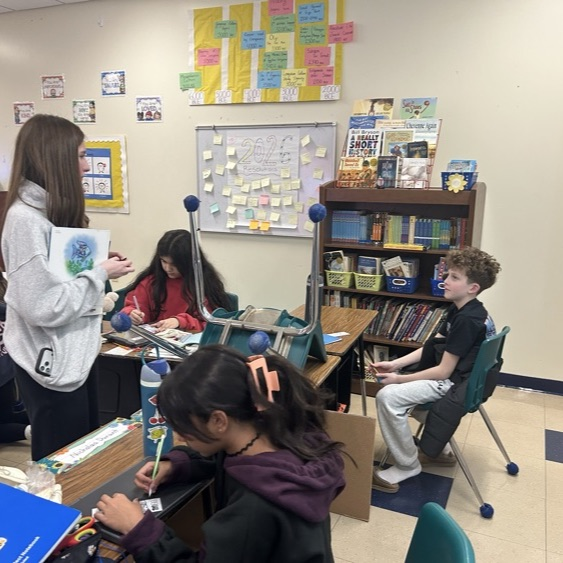 Students in 5Jo asked questions to our Ramsey High School student reader about what the available academic and extracurricular opportunities in high school!