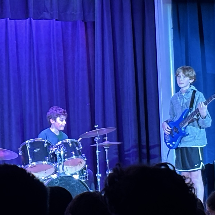 show12