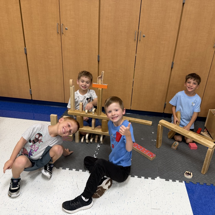 Little smiles, new friendships, and so much joy! 💛 Our kindergarteners are settling into their new classrooms and making memories together!