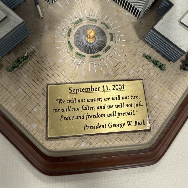 911