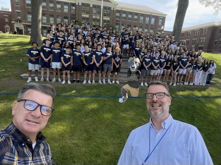 RHS Class of 2027 o the Big Stage with their biggest fans and a photoshop bomb by Rowdy. Go Rams!๐๐ช