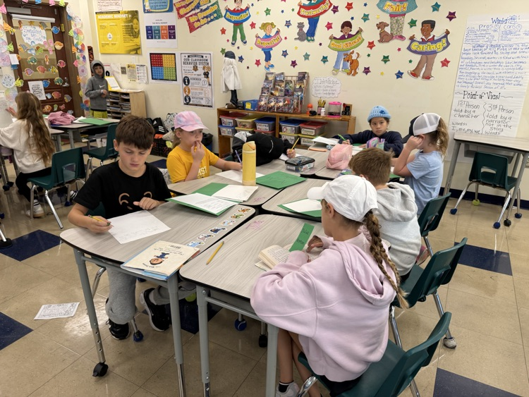 WIN time is all about strengthening the skills each learner needs to succeed as a 4th grader, while using creativity to think in new ways and show what they know! So proud of their hard work!