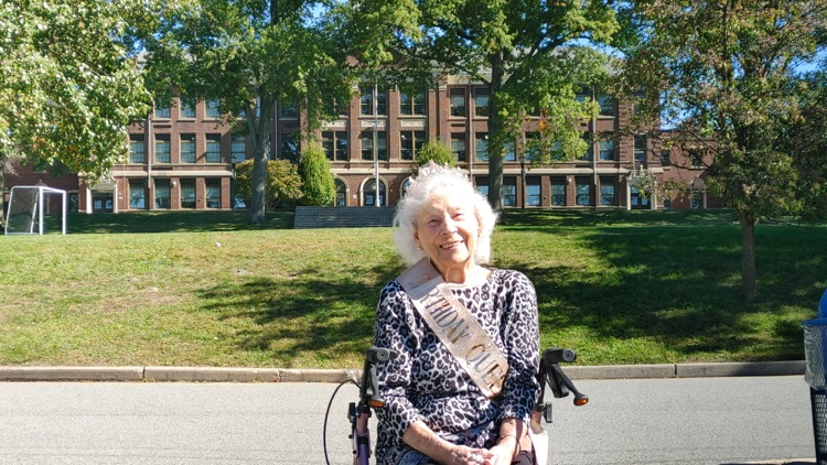Irene Kolesar returned to RHS