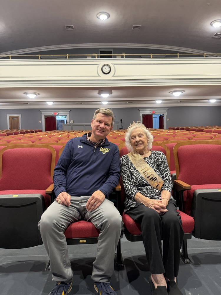 Irene Kolesar returned to RHS