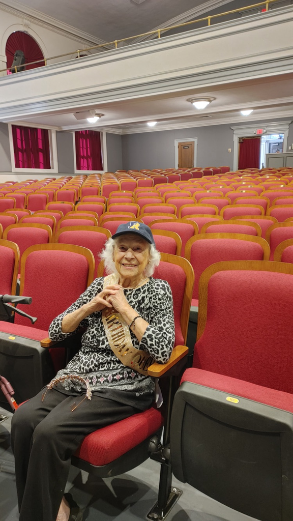 Irene Kolesar returned to RHS