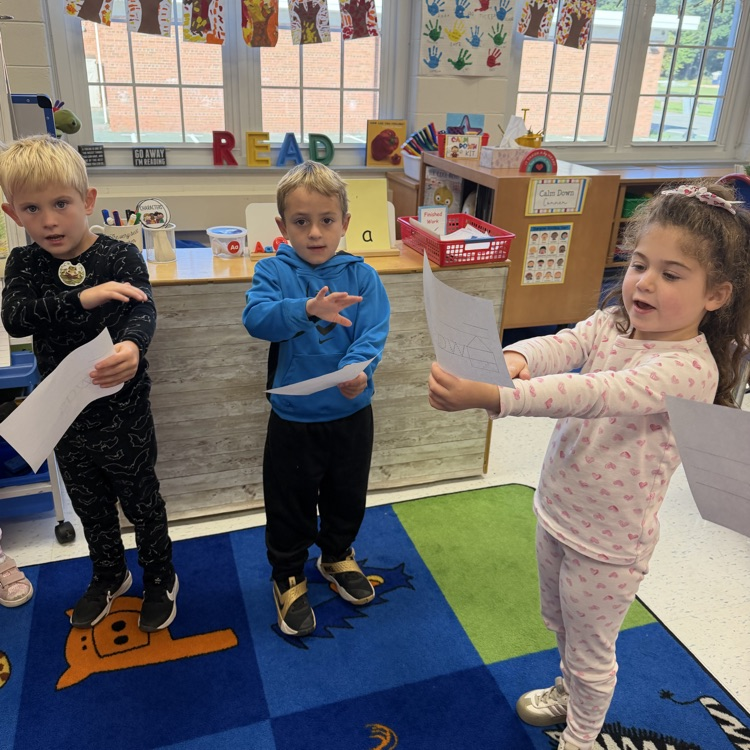 kindergartners in team Nagy do OG