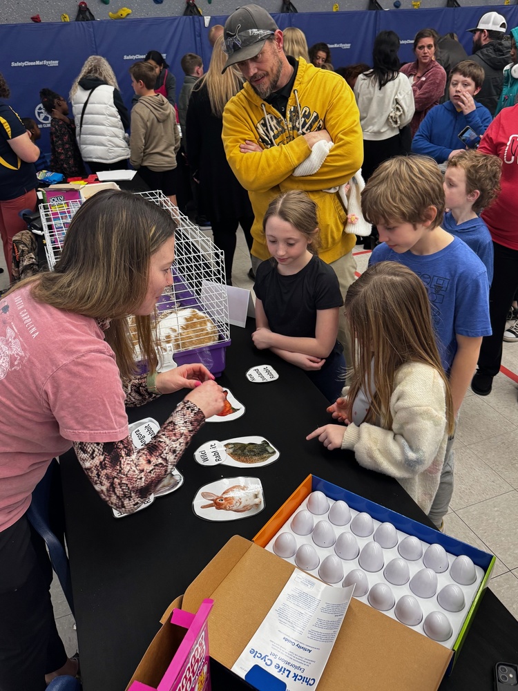 Trindale Elementary School's Parent Engagement Night: Connecting Communities Through STEAM and CTE Opportunities