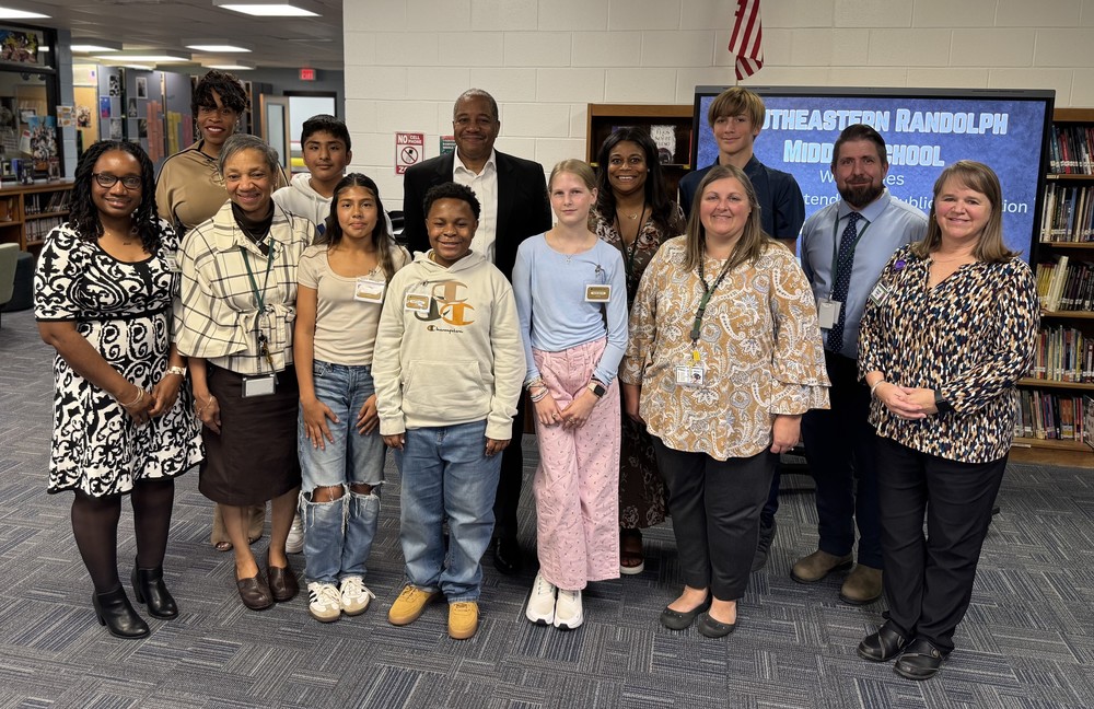 Superintendent Mo Green Visits Southeastern Randolph Middle School