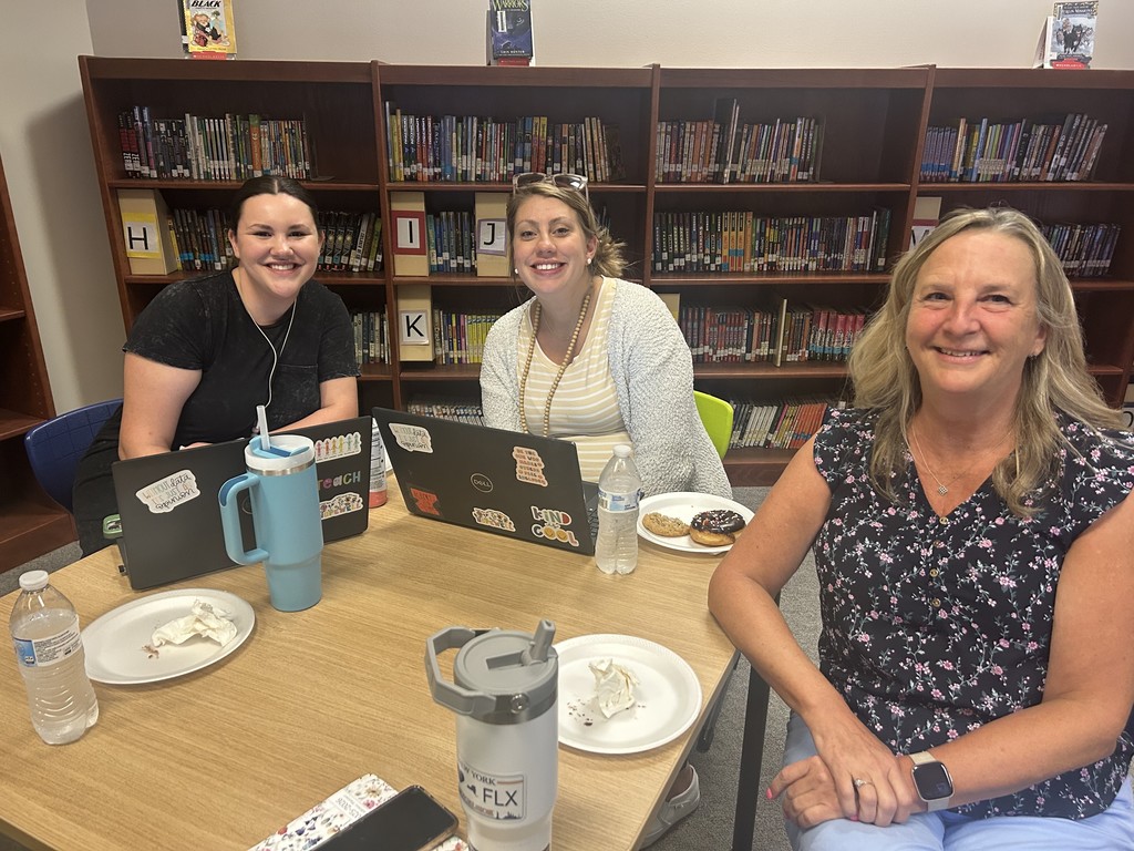 Yesterday, we treated our amazing staff to some sweet baked goods to celebrate their hard work and for exceeding growth for the 2024–2025 school year. Thank you for all you do and making Hopewell the place to "bee"!