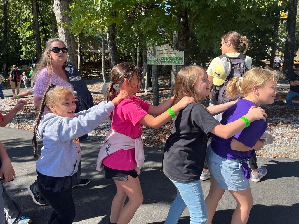 Our third grade students had an amazing field trip yesterday! They picked the perfect pumpkin, explored the corn maze at Kersey Valley, and wrapped up the day enjoying some fun at Creekside Park. It was a day full of laughter, learning, and fall adventures!