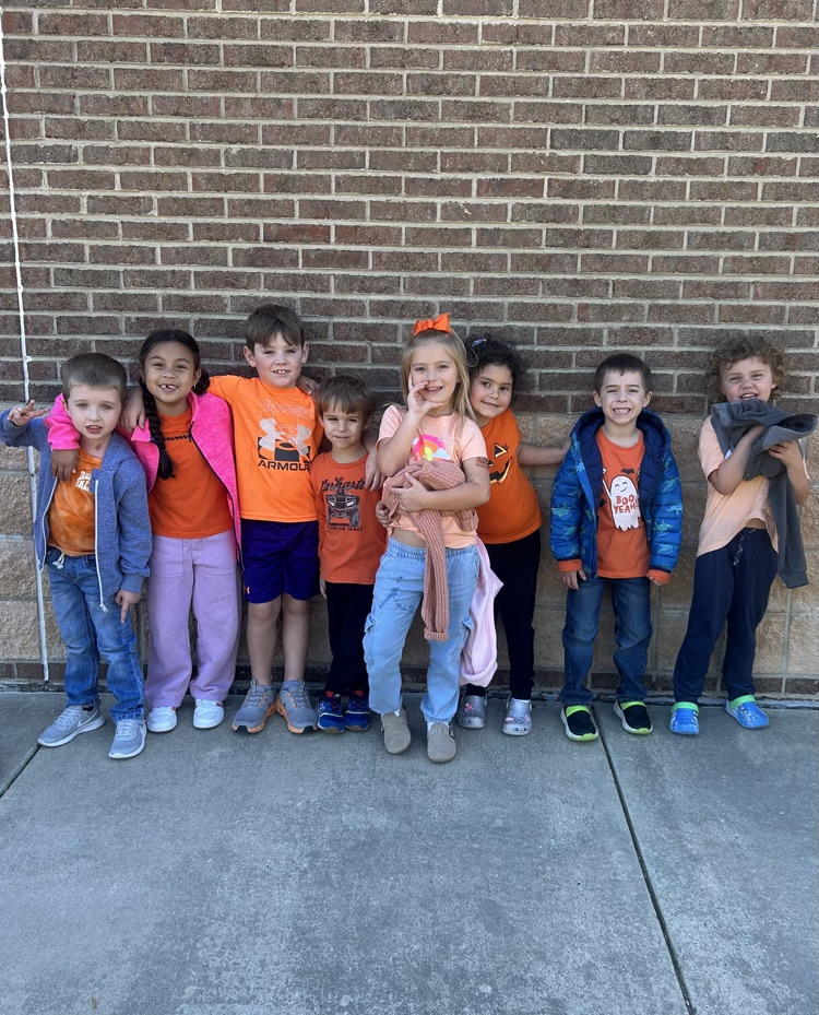  Yesterday, our students came together in orange to celebrate Unity Day! We stood united for kindness, inclusion, and respect, showing that every act of unity makes a difference. 🧡  