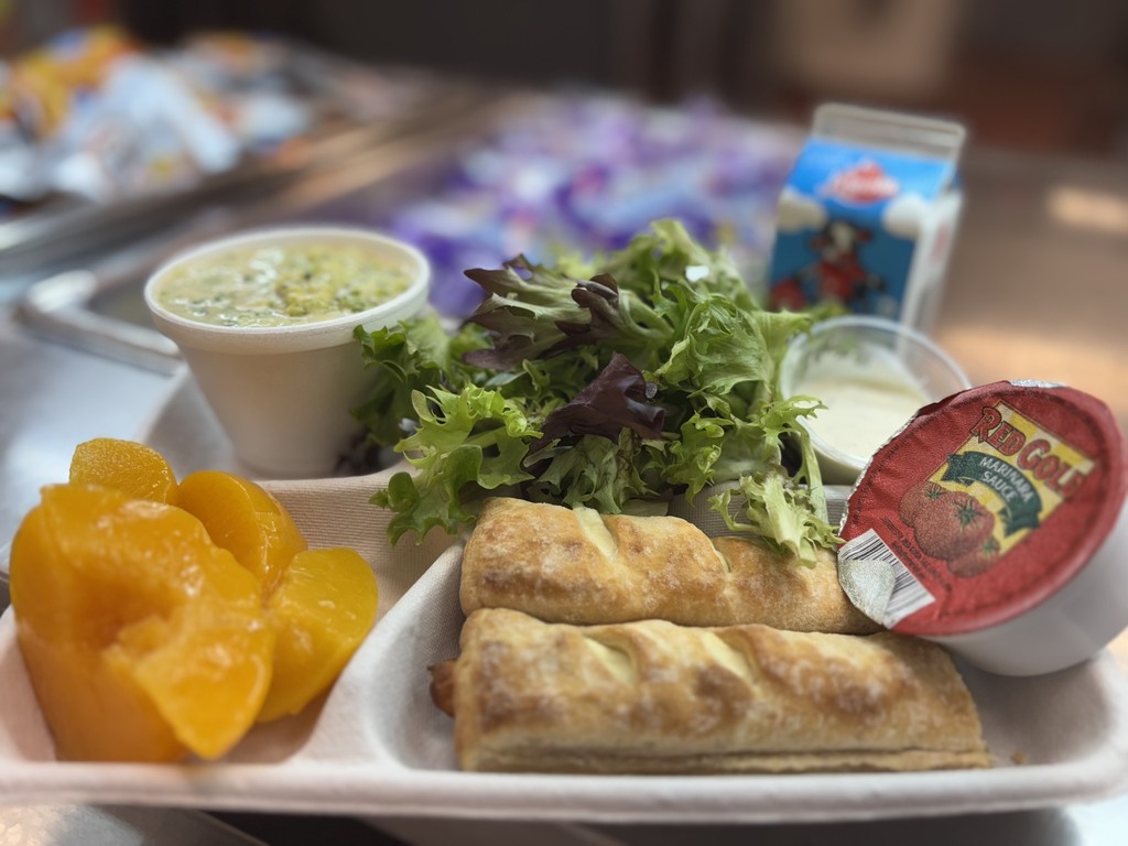 Students in the Randolph County School System "come first in ALL that we do" which includes the meals that we prepare for them. Serving students scratch made, minimally processed, fresh, local, and delicious meals is our mission. We would love to have you join us in accomplishing this mission. Check out the official job postings for more details- Trindale Elementary School Nutrition Assistant Manager https://randolph.schoolspring.com/?jobid=5439834 Ramseur Elementary School Nutrition Assistant Manager https://randolph.schoolspring.com/?jobid=5387413 Southwest School Nutrition Assistant Manager https://randolph.schoolspring.com/?jobid=5326399 Hopewell Elementary School Nutrition Assistant https://randolph.schoolspring.com/?jobid=5336707 Southwest Randolph High School Nutrition Assistant https://randolph.schoolspring.com/?jobid=5172801 Northeast Randolph Middle School Nutrition Assistant/Bus Driver https://randolph.schoolspring.com/?jobid=5289500 School Nutrition Substitute https://randolph.schoolspring.com/?jobid=4938827