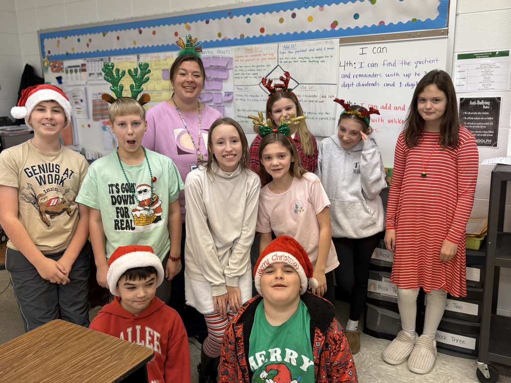 Ms. Ganon's class in their holiday attire.