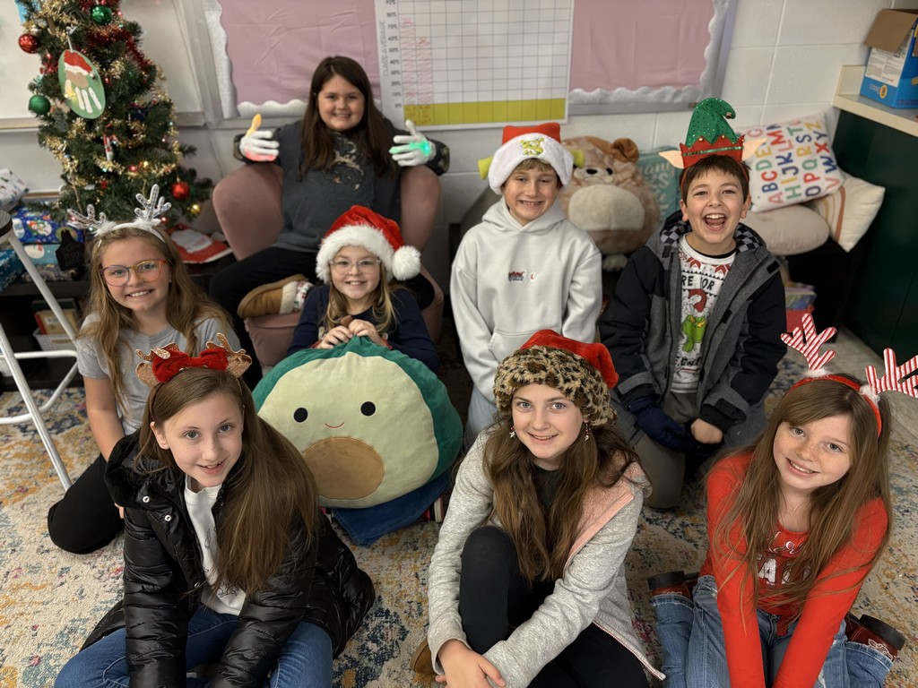 Ms. Overton's class in their holiday attire.