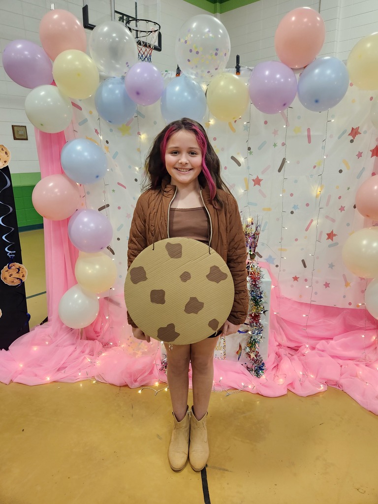 A student wearing a cookie outfit for Science Night.