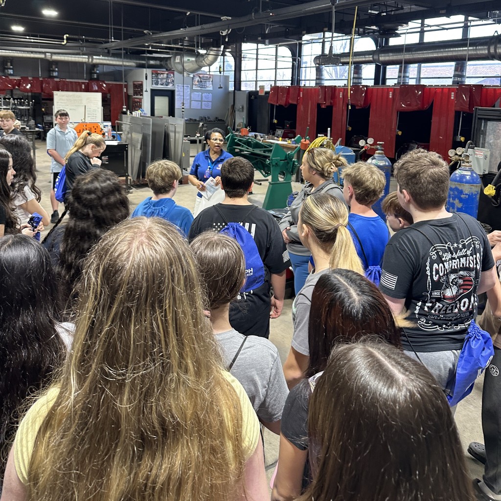 7th-grade students from all 7 Randolph County Middle Schools visited Randolph Community College to explore their course offerings. Students explored welding, automotive, photography, healthcare, and other hands-on stations during their campus tour.