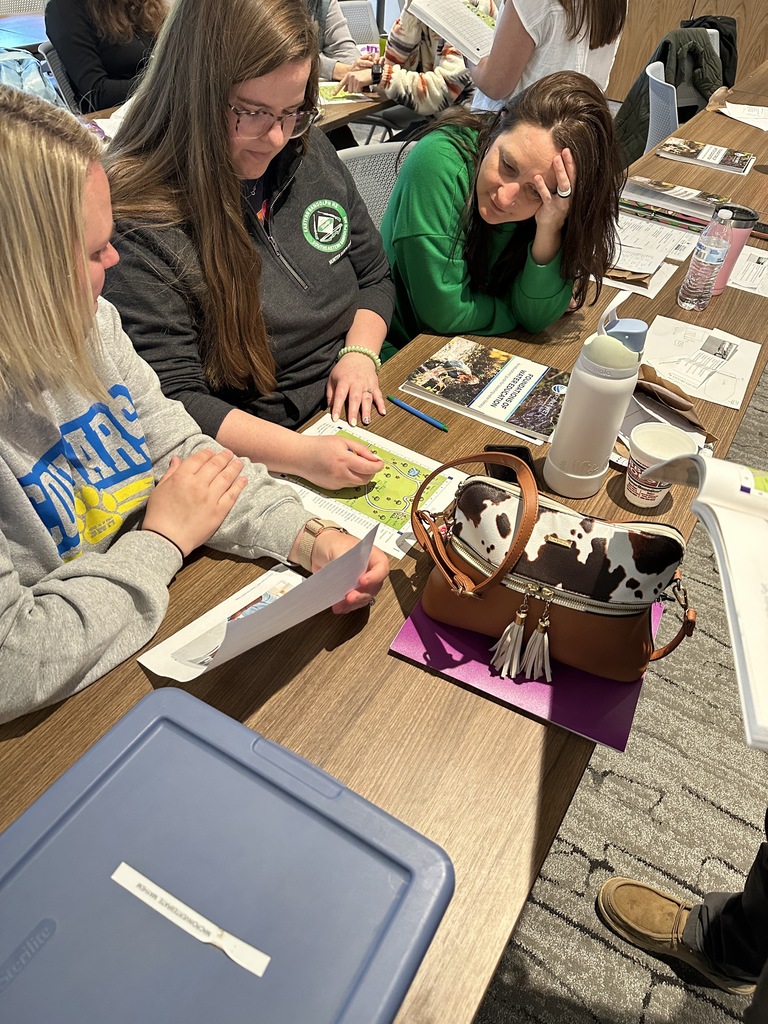 Middle and High School Agriculture Teachers participated in professional development at the new Randolph County Agricultural Center last week. In addition to learning about the new Ag center's offerings, middle school Ag teachers participated in Project Wet training. High School Agriculture teachers participated in grafting training, livestock judging, and leadership training to bring back to their classrooms. Thank you, Farm Bureau, for providing lunch for our teachers. 