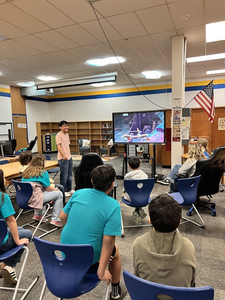 5th graders from Seagrove and Southmont visited SWRHS yesterday. They took part in fun activities from different elective classes to explore careers they might enjoy in the future. Everyone had a great time!