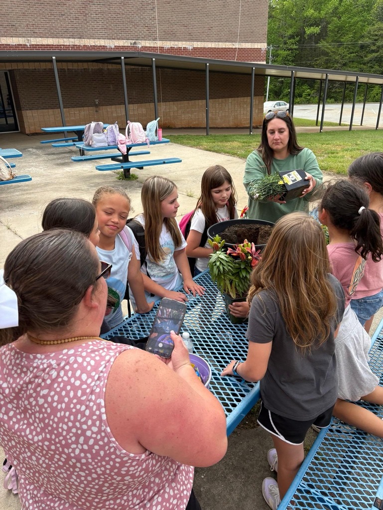 Beta Club Planting Flowers
