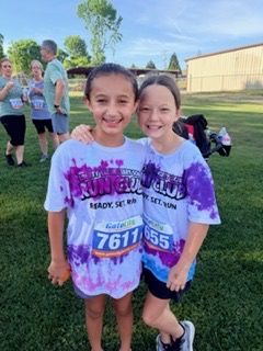 The Liberty Elementary Run Club wrapped up an incredible season at the Run 5 Feed 5 race at Creekside Park! Our runners gave their very best effort, and we could not be more proud of each and every one of them. 