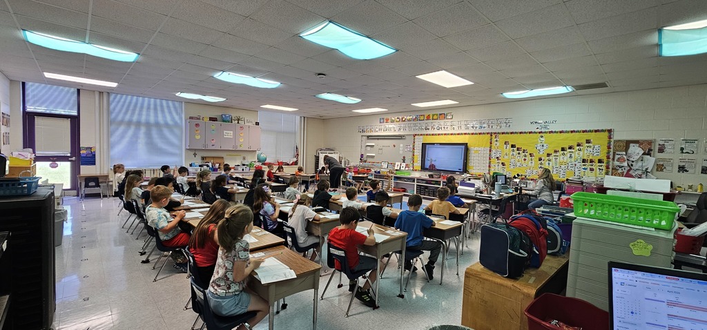It was wonderful to see our kindergarten students fully engaged in their writing today! In our co-teaching classroom, students actively shared ideas, collaborated with peers, and demonstrated confidence as they worked through the writing process. Both teachers seamlessly supported all learners, providing individualized guidance while fostering a positive and inclusive environment. The level of enthusiasm, creativity, and focus from our young writers truly highlights the power of strong collaboration and intentional instruction. Keep up the amazing work!