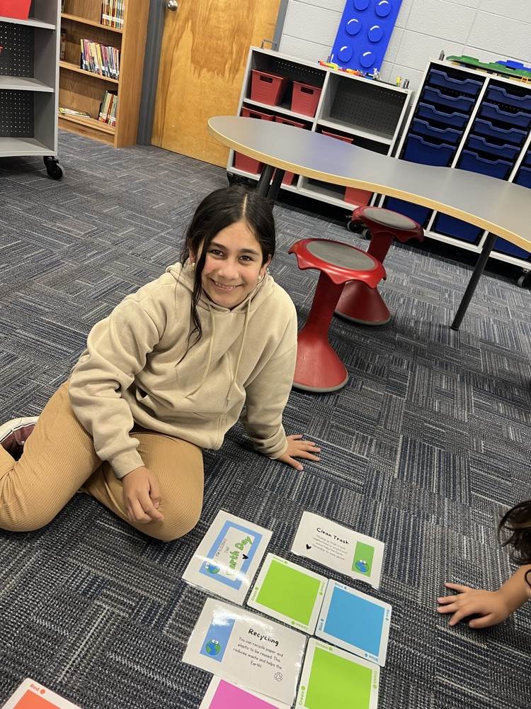 3rd -5th grade students use Indi cars on Earth day