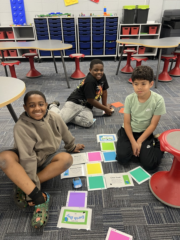 3rd -5th grade students use Indi cars on Earth day