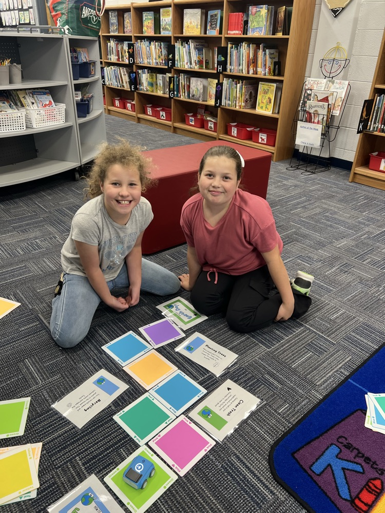 3rd -5th grade students use Indi cars on Earth day