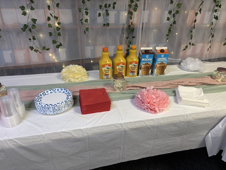 teacher appreciation week breakfast 