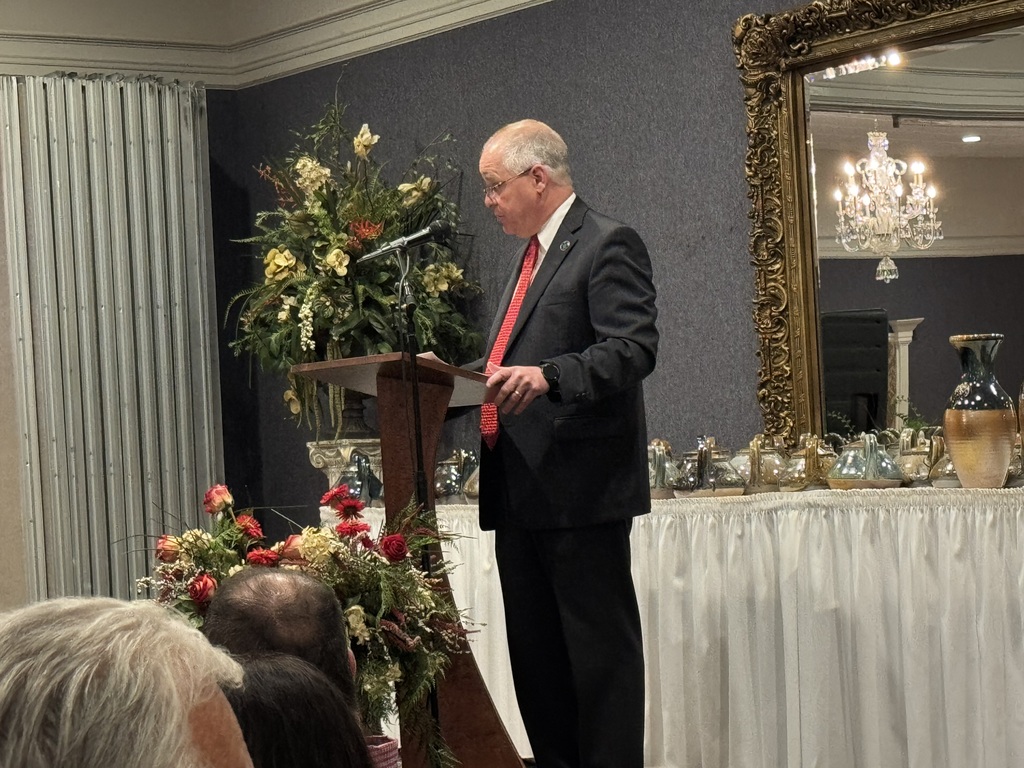 On May 14, we celebrated our annual Retirement Banquet by honoring several exceptional groups of employees. Along with recognizing our 2025–2026 retirees, we also celebrated employees who have reached milestone service anniversaries—25, 30, 35, 40 and 50 years. Congratulations to all!