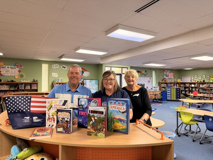Thank you to the Daughters of the American Revolution for their donation of books for our library in honor of America's 250th anniversary! 🇺🇸 