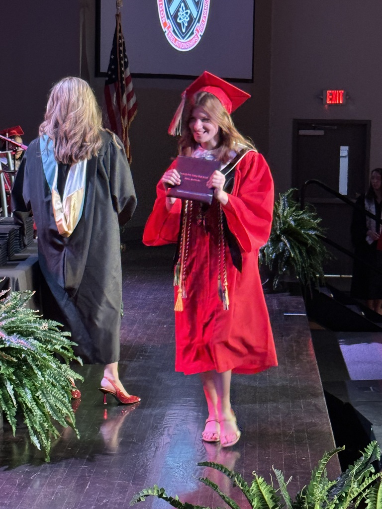 Caps were turned, tassels were moved, and the celebration for the Class of 2026 is officially underway! 🎓  On May 20, Randolph Early College High School held the first RCSS high school graduation ceremony of the season at Journey Church in Asheboro. Congratulations to the RECHS Class of 2026 on this incredible accomplishment — your future is bright!