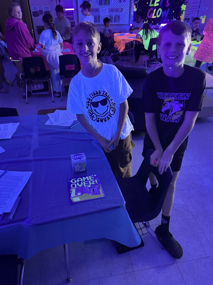 Our 4th graders are gearing up for EOG's with a GLOW day review! 💫