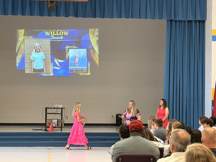Congratulations to our 5th graders who wrapped up their journey at JLE today! Don't forget, you will always be a LION! 🦁