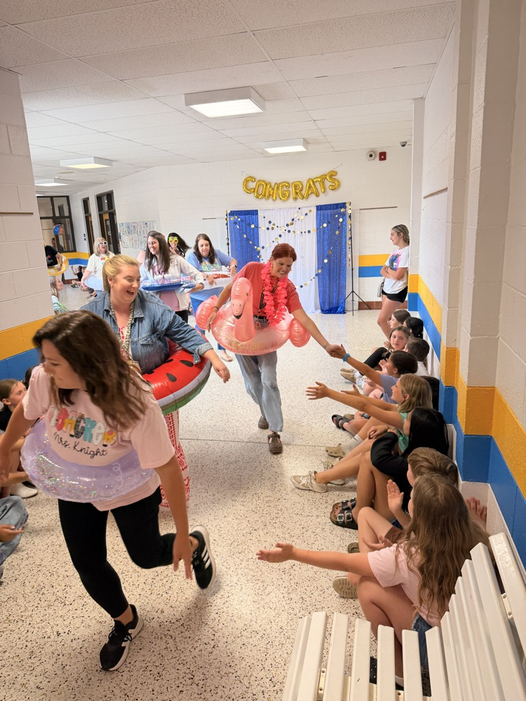 What a fun filled last day of school! Thank you for an amazing year! 🏝️ ☀️ 🐚 😎