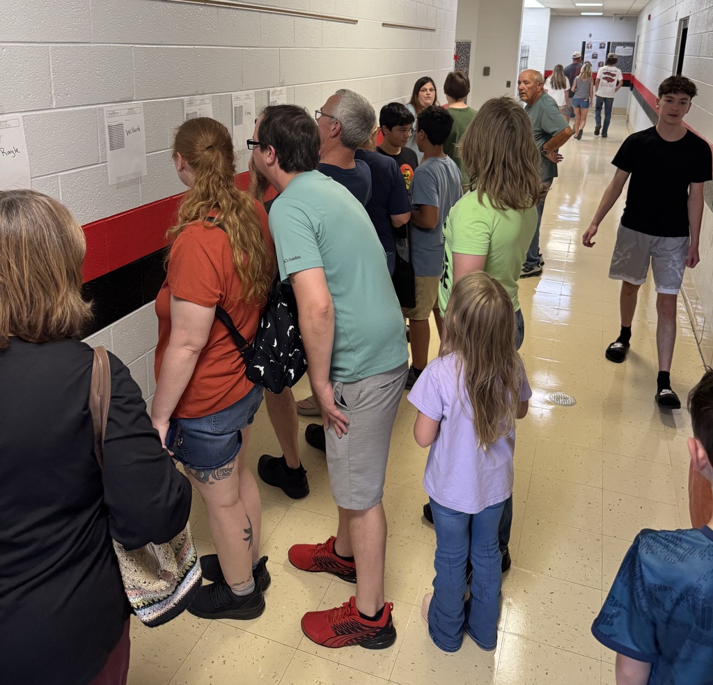 Tuesday, August 18, the Randolph County School System held its middle school Open House night across the county. It was an excellent turnout! Excited for the first day of school, tomorrow, August 24!