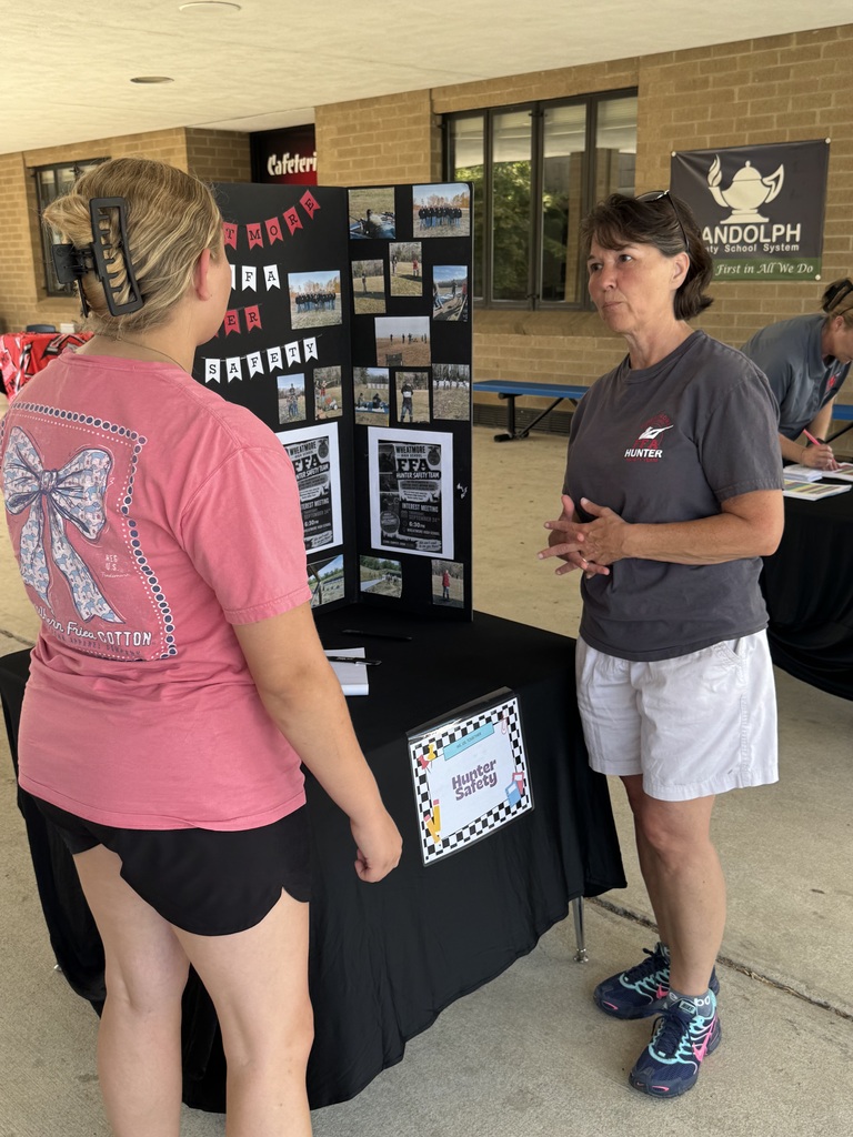 Tuesday, August 18, the Randolph County School System held its middle school Open House night across the county. It was an excellent turnout! Excited for the first day of school, tomorrow, August 24!