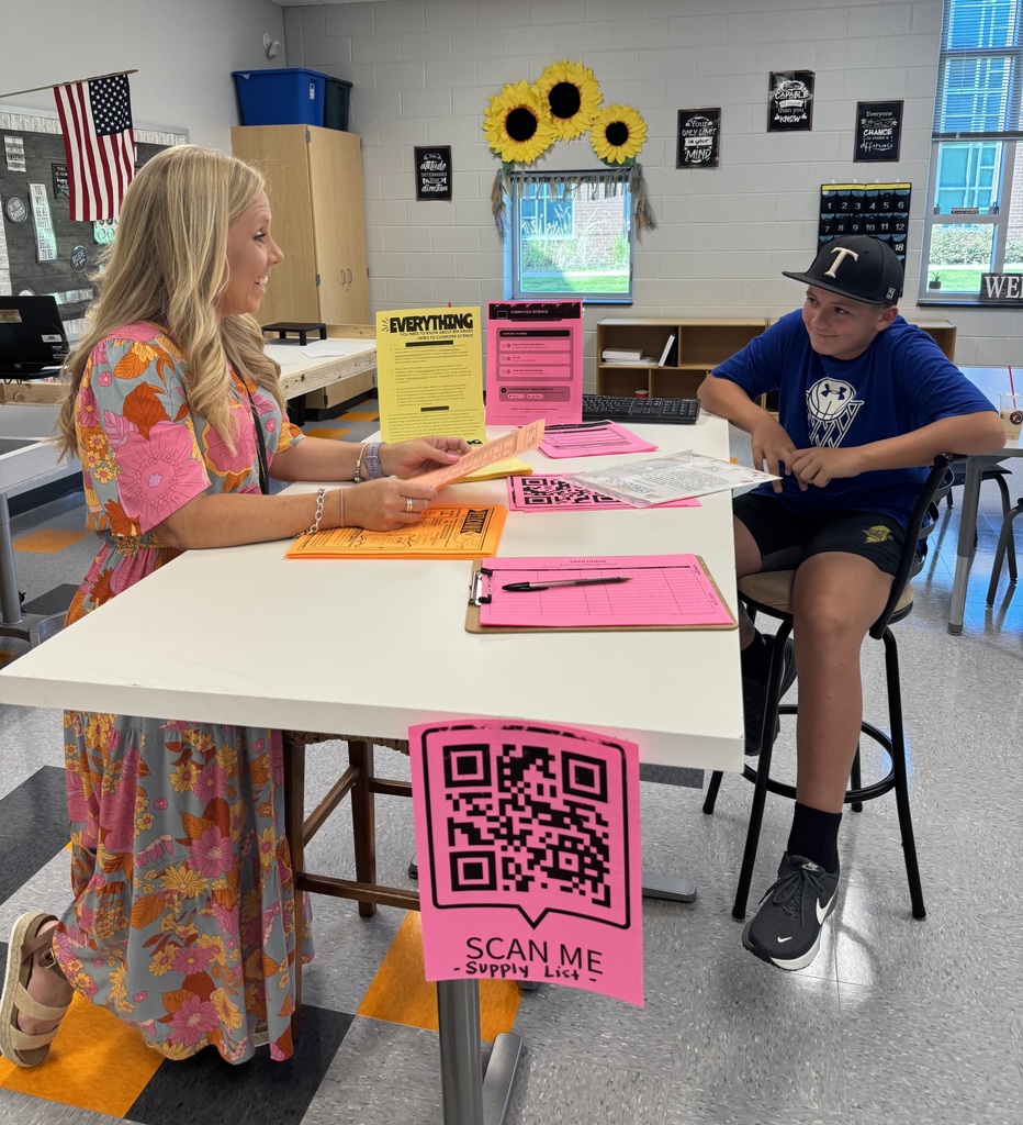 Tuesday, August 18, the Randolph County School System held its middle school Open House night across the county. It was an excellent turnout! Excited for the first day of school, tomorrow, August 24!