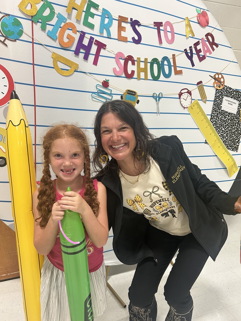 RCSS elementary school open houses were a BIG success on Thursday, August 20!  We can't wait to see everyone back in the building TOMORROW!