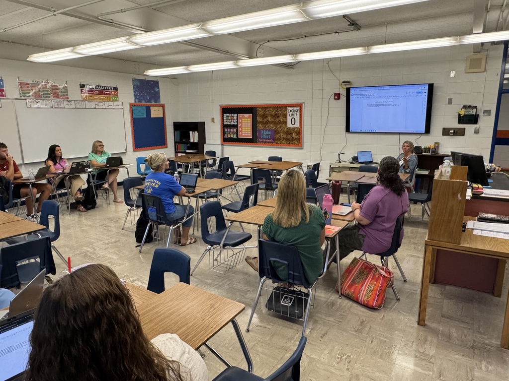 Today, Randolph County School System elementary, middle, and high school educators and administrators gathered at Randleman Middle School for professional development to kick off the new school year! 📚🍎 It was a wonderful day filled with learning, collaboration, teamwork, and excitement for the year ahead. We’re looking forward to a fantastic school year! 💙 